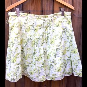 Abercrombie and Fitch skirt, size S.